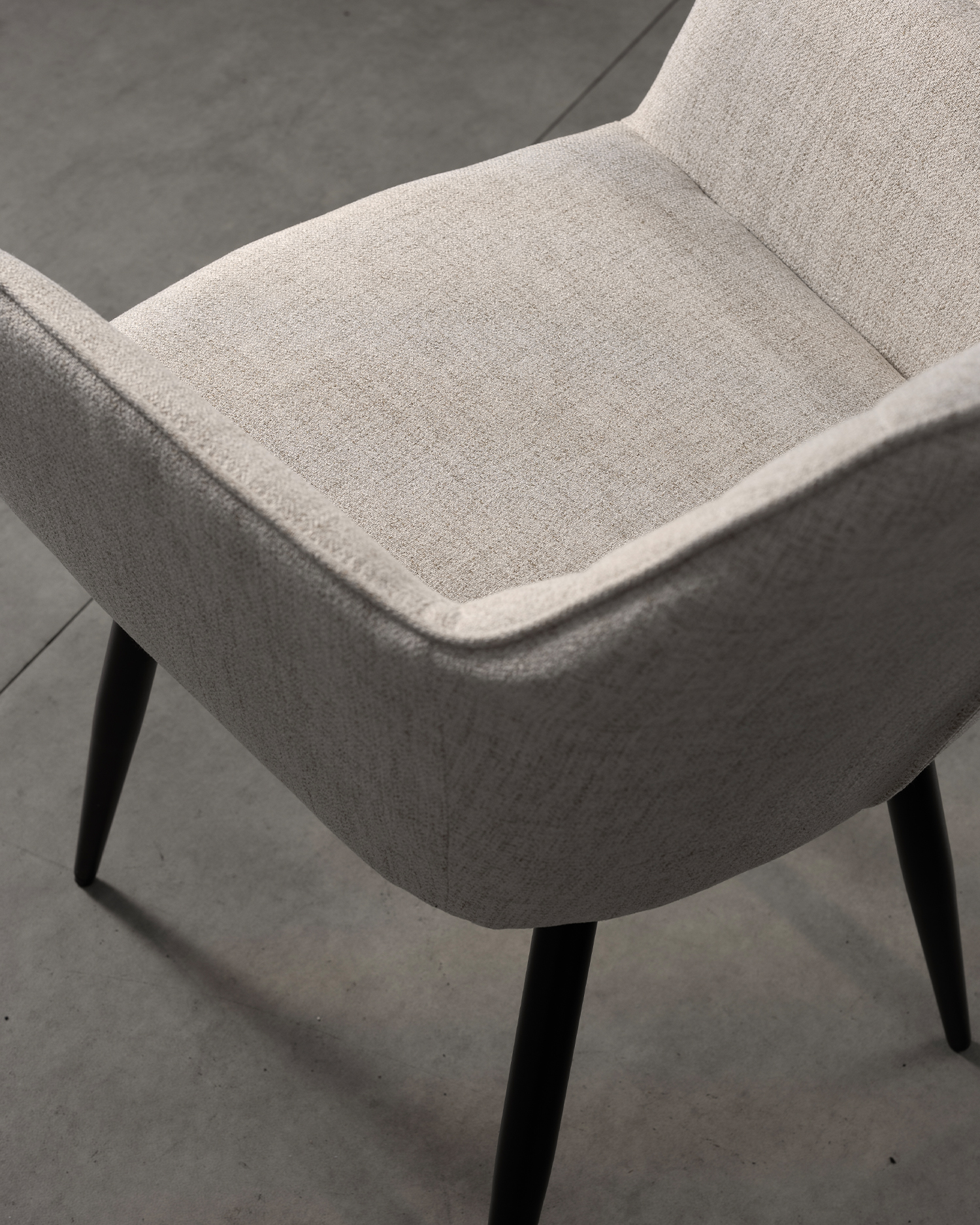 Cathaoir itheacháin upholstered Cathaoir itheacháin upholstered