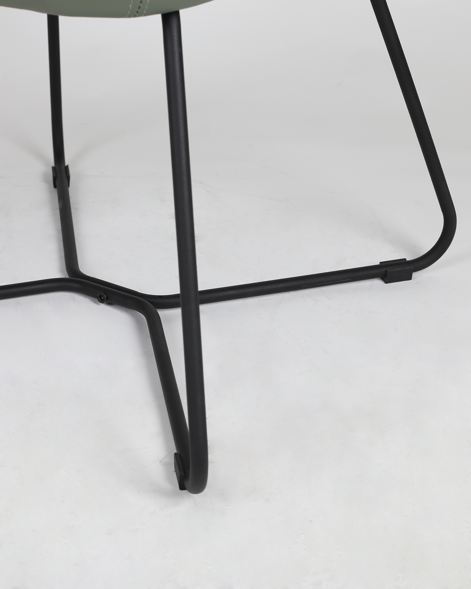 Cathaoir feithimh glas nua -aimseartha Cathaoir feithimh glas nua -aimseartha