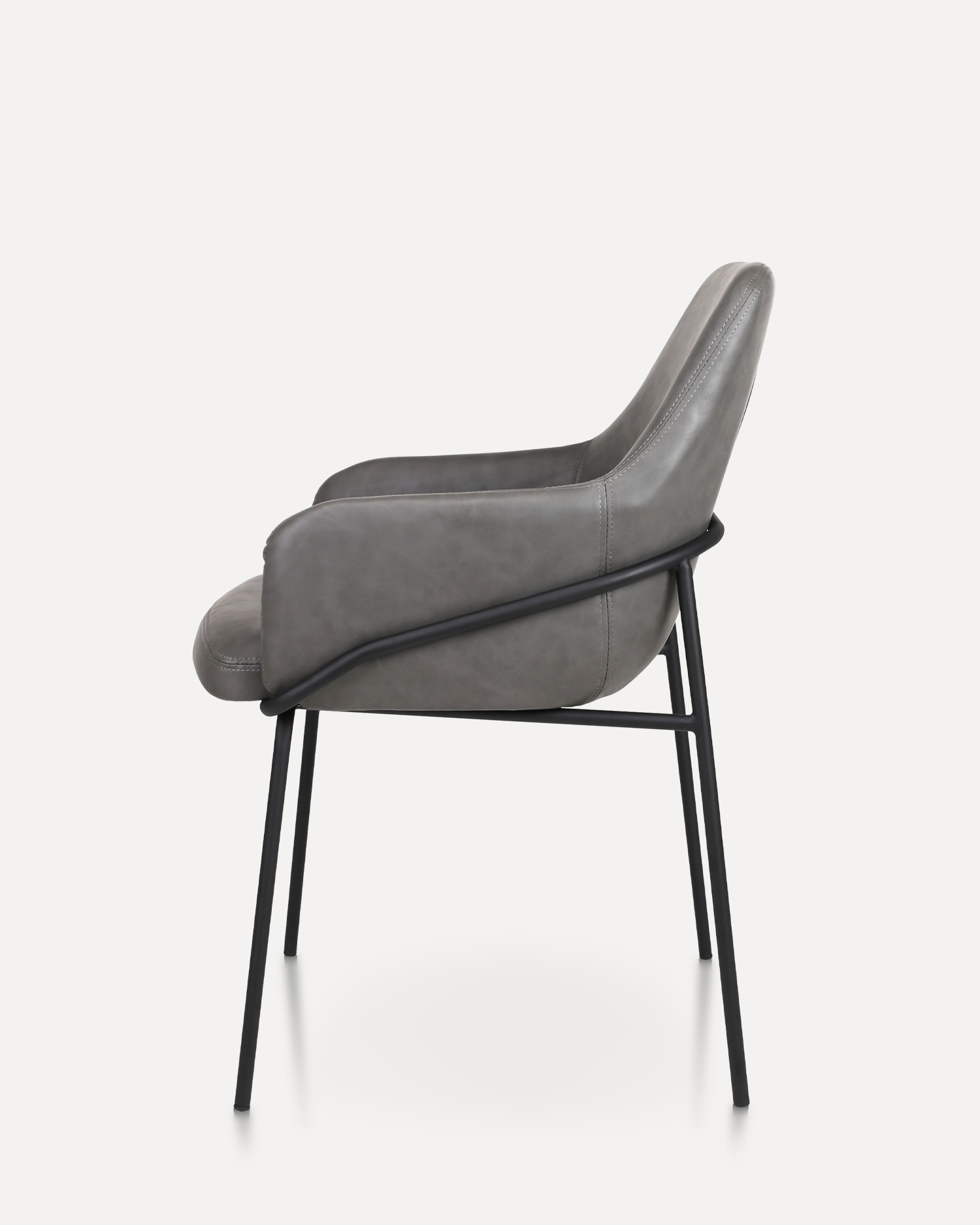 Cathaoir itheacháin leathair le lámh Cathaoir itheacháin leathair le lámh