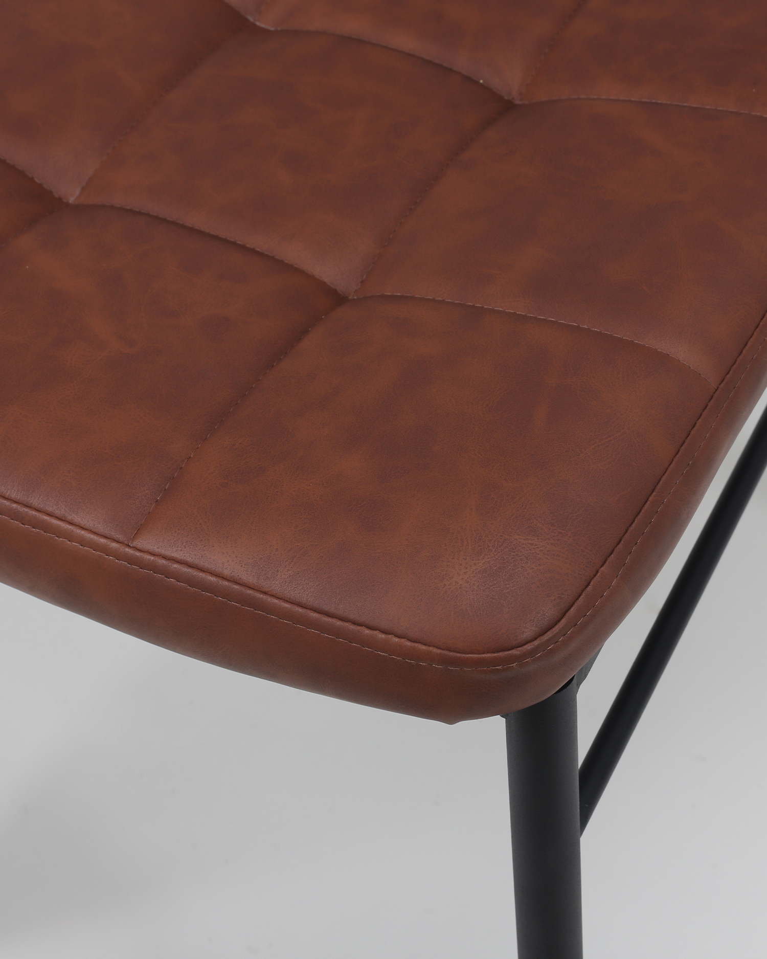 Cathaoir itheacháin múnlaithe fianán Cathaoir itheacháin múnlaithe fianán