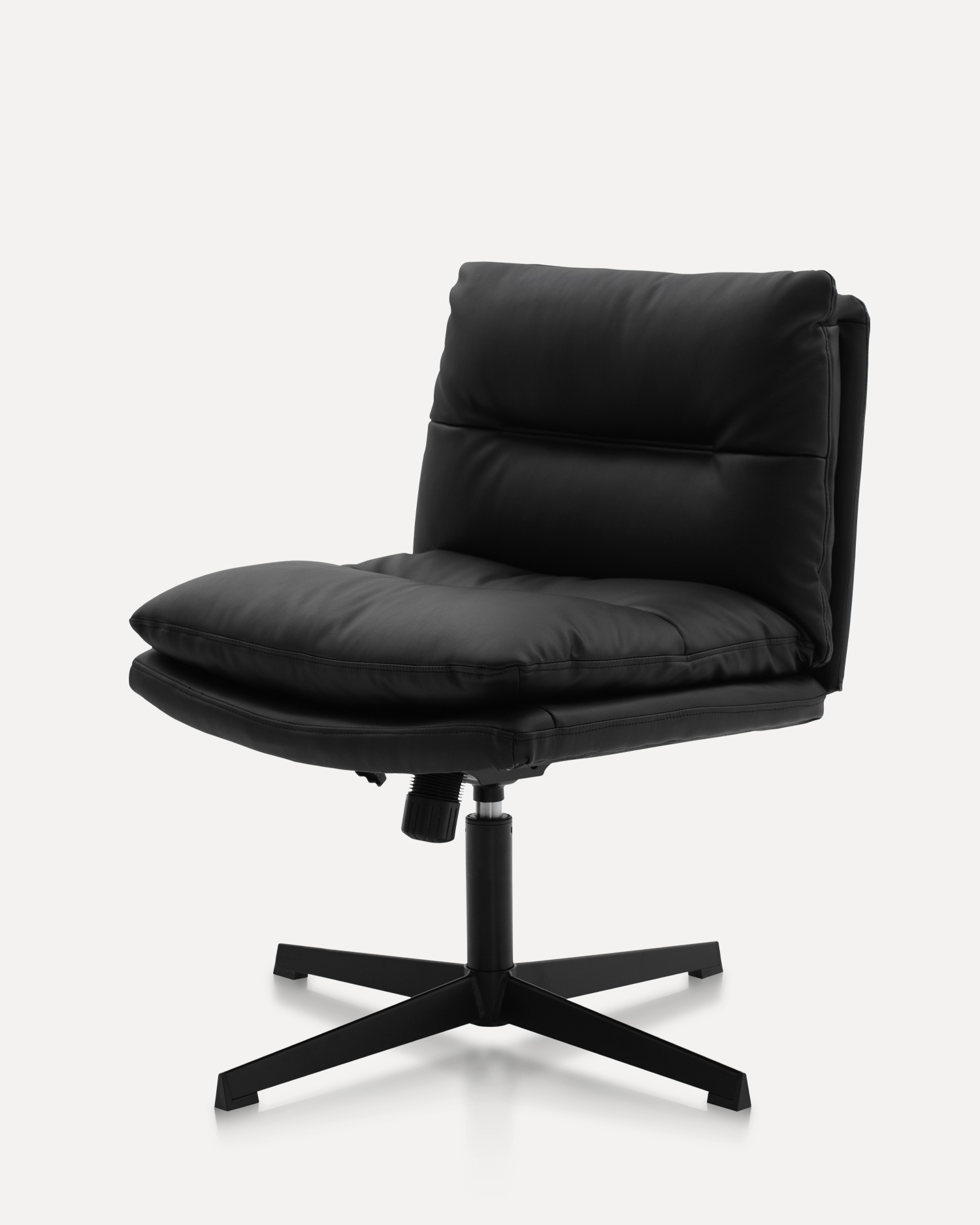 Cathaoireacha oifige lounge fabraice Cathaoireacha oifige lounge fabraice