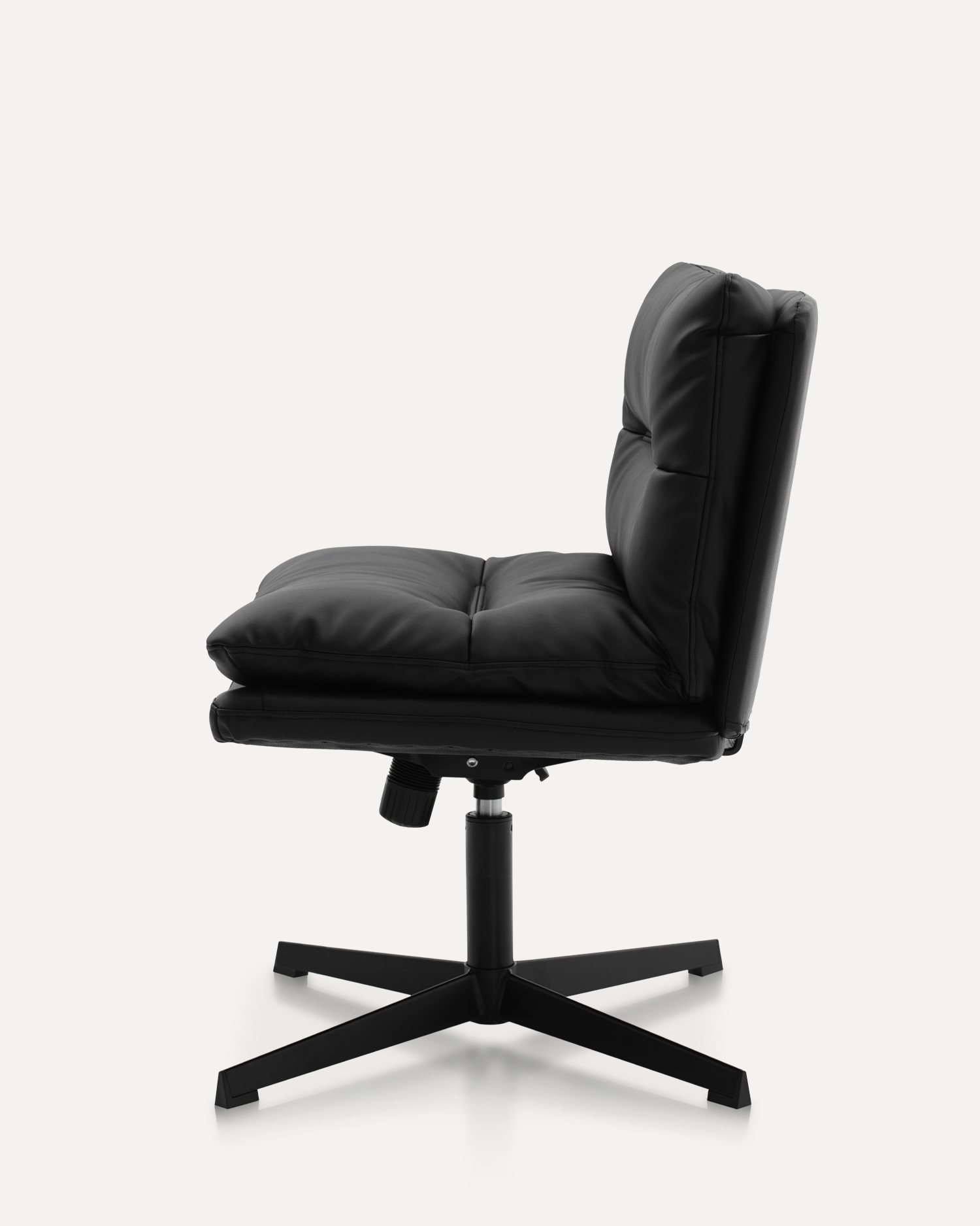 Cathaoireacha oifige lounge fabraice Cathaoireacha oifige lounge fabraice