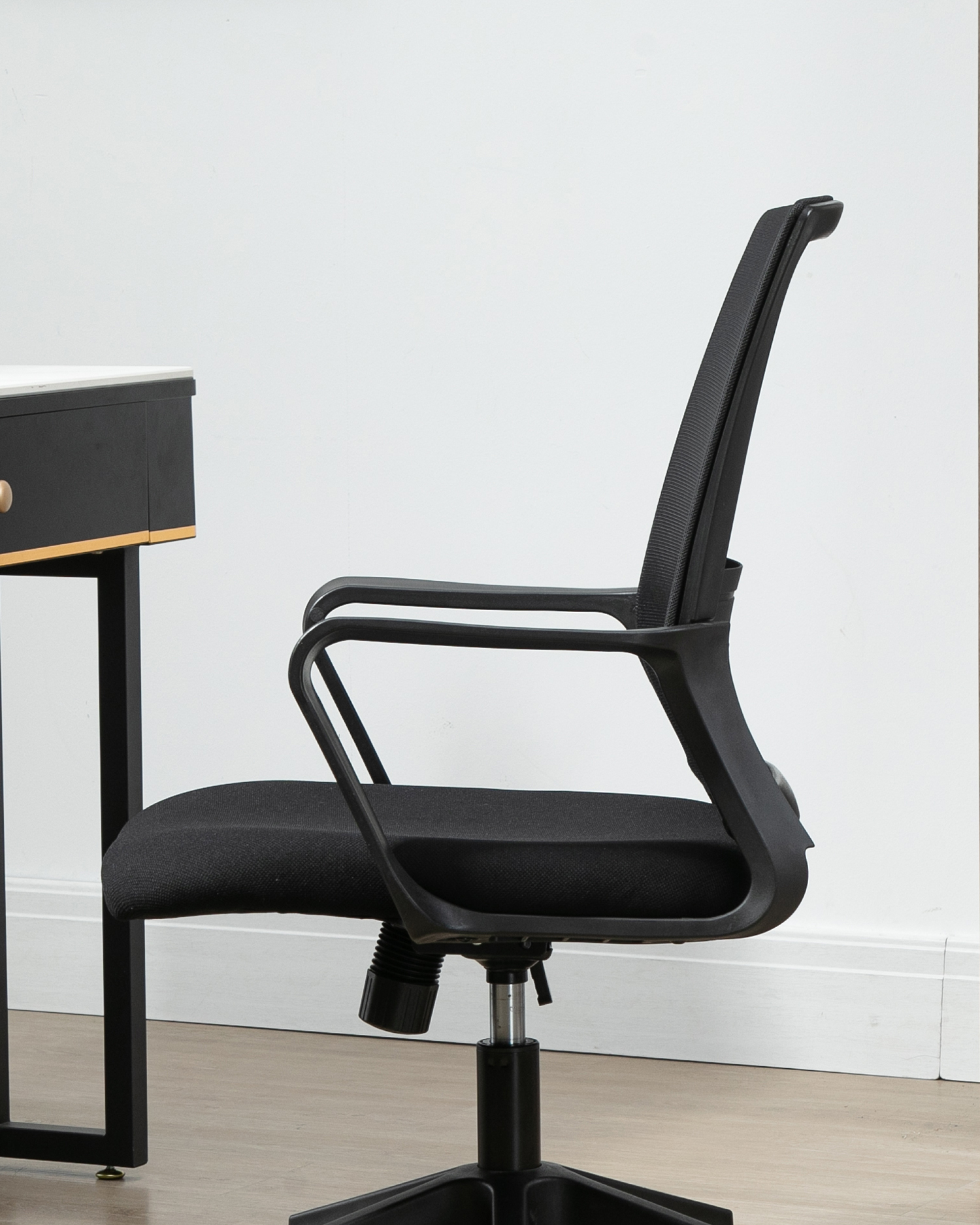 Cathaoir sclóine cuar réidh Cathaoir sclóine cuar réidh